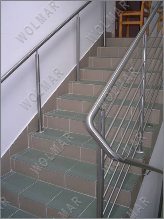 balustrady klatki schodowej